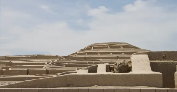 Centro Ceremonial de Cahuachi