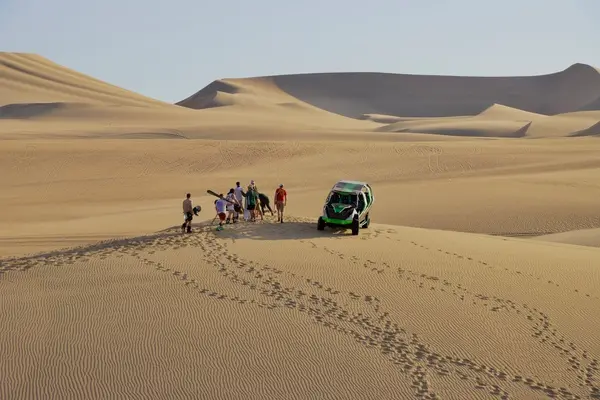 Buggies huacachina